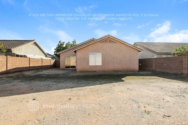 Building Photo - 1932 W Nancy Ln