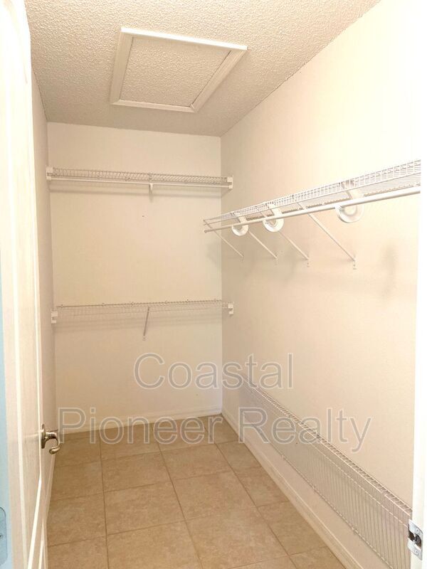 Building Photo - 5156 Florentine Ct