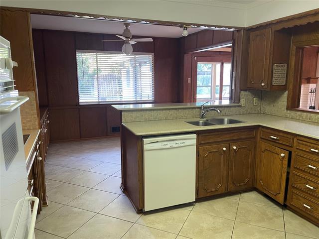 Building Photo - 5611 Meletio Ln