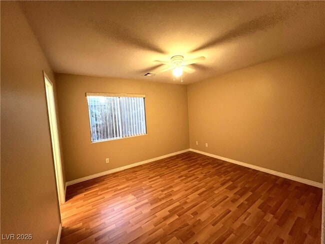 Building Photo - 7327 Laburnum St