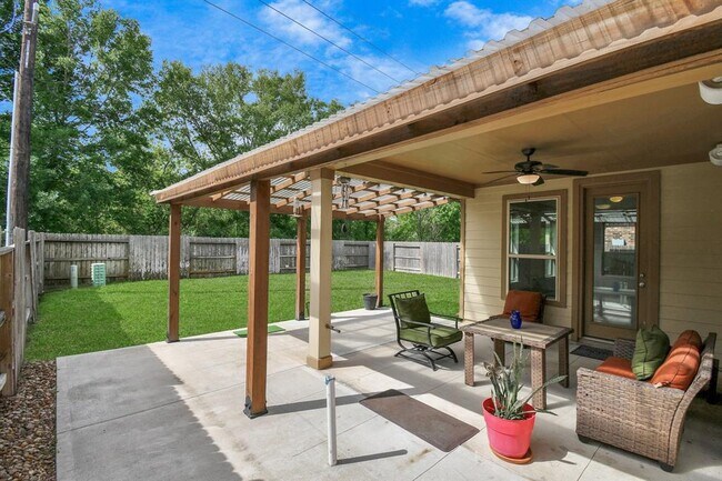 Building Photo - 14018 Harmony Ridge Trl