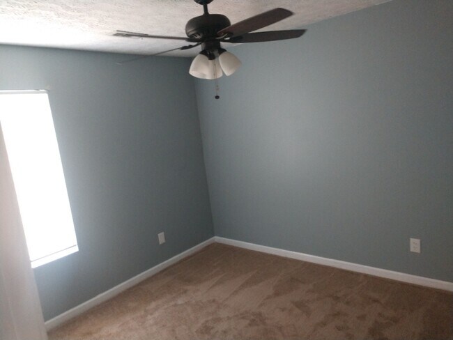 Building Photo - 6019 Bashon Ct
