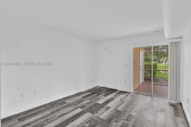 Building Photo - 2341 NW 33rd St