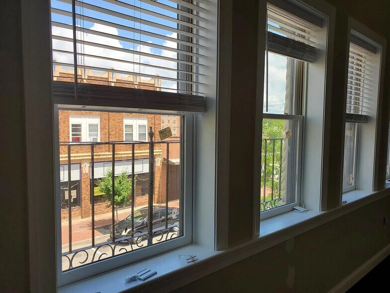 Included window treatments - 256 E Broadway