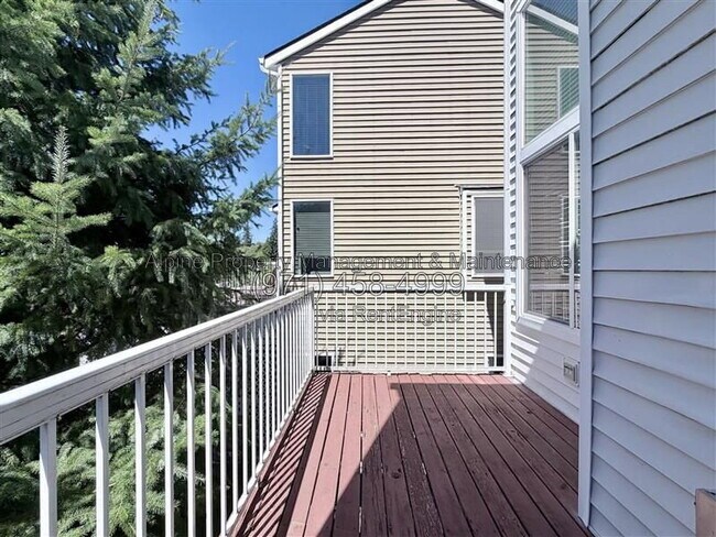 Building Photo - 13592 SW Mapleview Ln