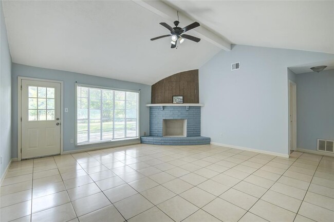 Building Photo - 11427 Newbrook Dr