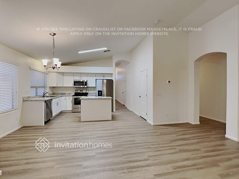 Building Photo - 4539 W Melody Dr