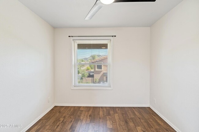 Building Photo - 10420 North 11th St