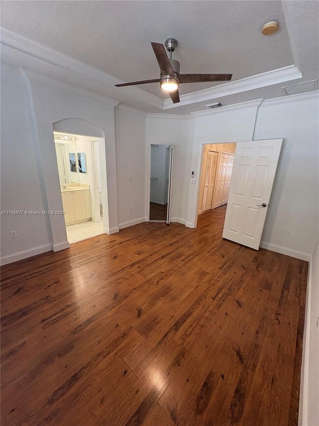 Building Photo - 8301 NW 107th Ct