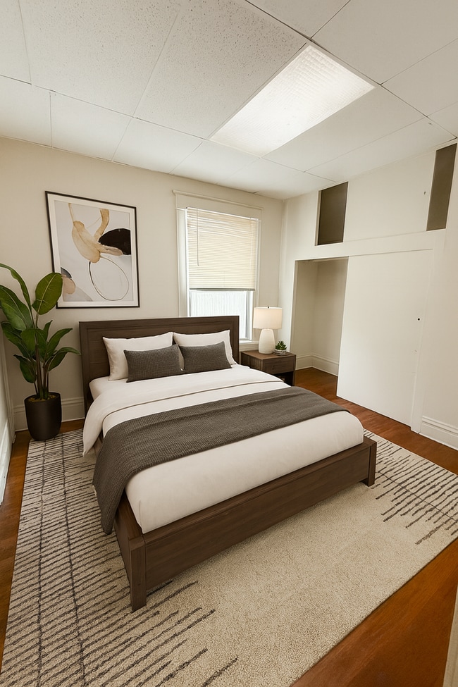 Building Photo - Spacious Multi-Unit Home Near UNC – Flexible Living & Modern Updates