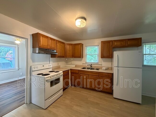 Building Photo - 3313 Williams St
