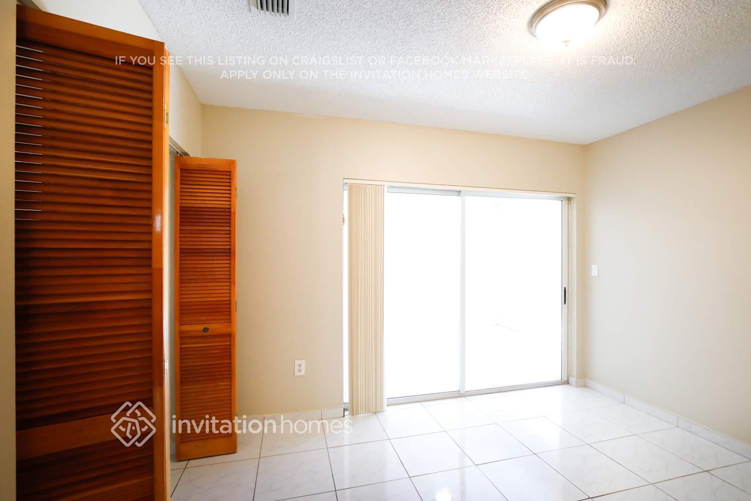 Building Photo - 14272 SW 52nd St