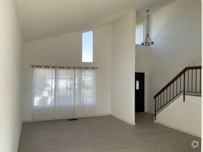 Building Photo - Stunning Remodeled 4 bedroom Hercules Home