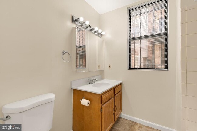 Building Photo - 1768 Florida Ave NW