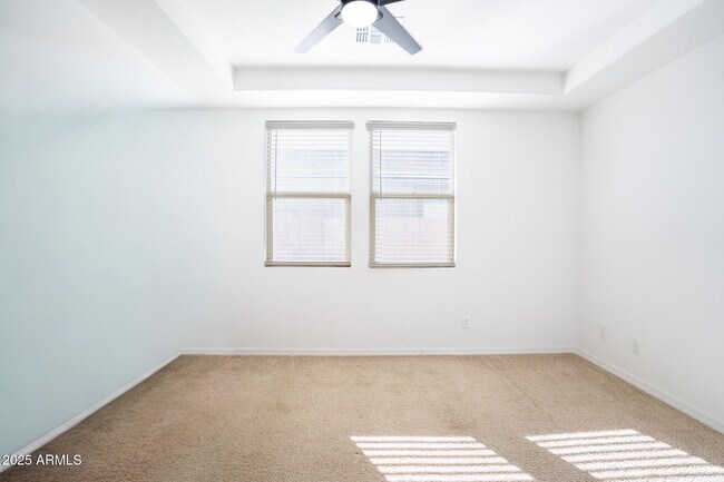 Building Photo - 4368 N Pioneer Dr