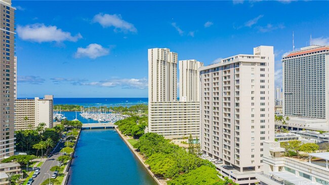 Building Photo - Elevated Island Living: High-Floor Corner Gem with Harbor & Sunset Vistas