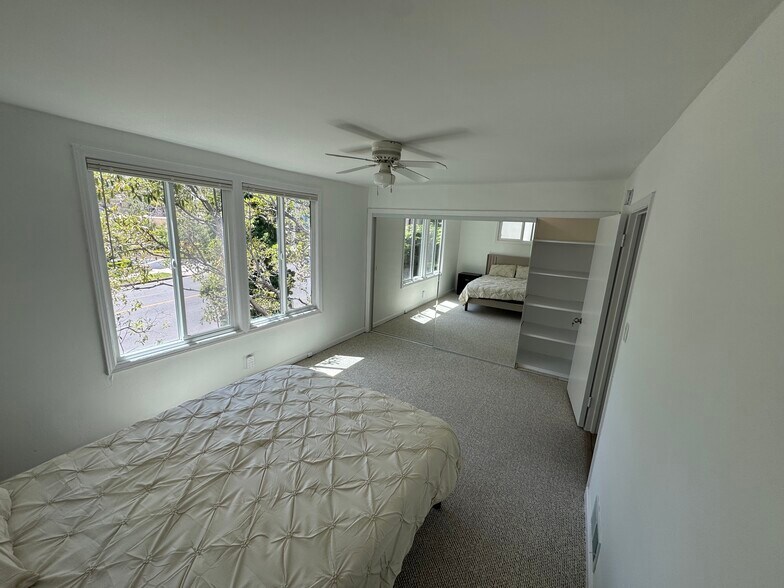 Large 2nd bright bedroom . All news mattresses and bedding - 1320 S Beverly Glen Blvd