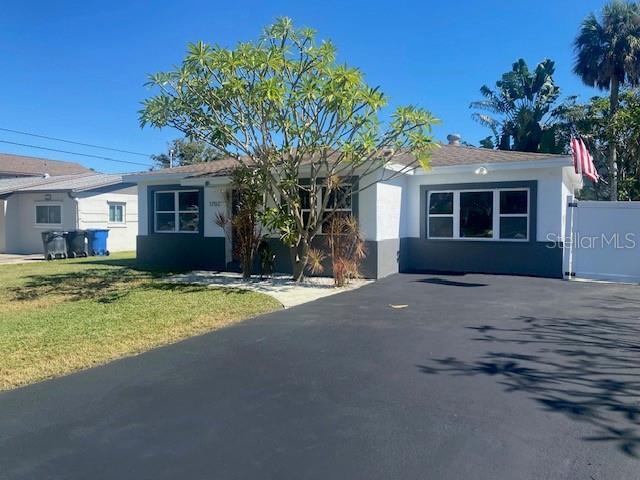 Primary Photo - 1702 Bayou Grande Blvd NE
