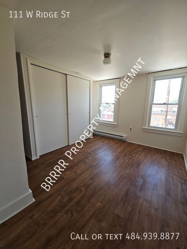 Building Photo - 111 W Ridge St
