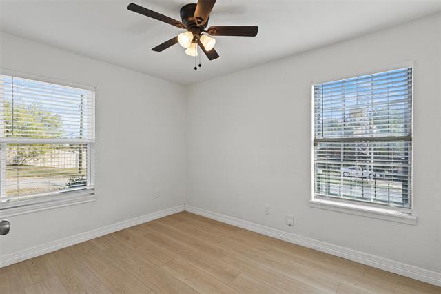 Building Photo - 1924 Irma St