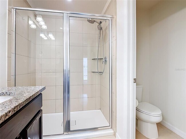 Building Photo - 2437 Varenna Loop