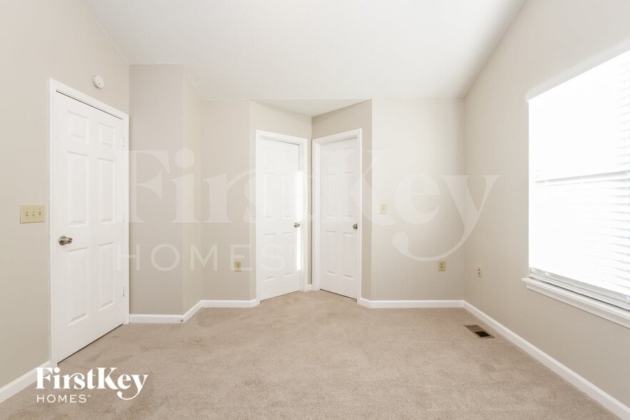 Building Photo - 12207 Tallowtree Ct