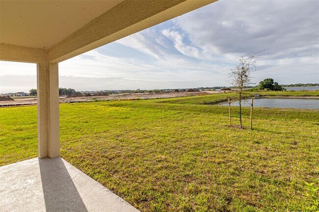 Building Photo - 2206 Tay Wes Dr