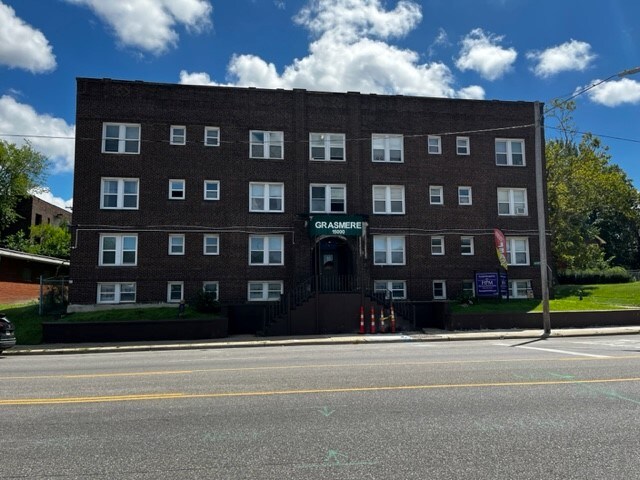 Building Photo - 15000 Euclid Ave