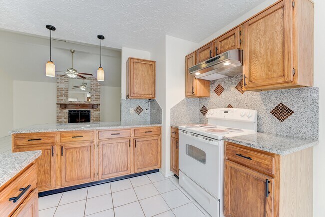 Building Photo - 9206 Beringwood Dr