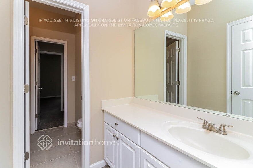 Building Photo - 2018 Barrett Knoll Cir