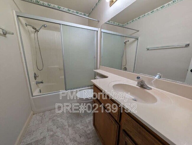 Building Photo - 317 Ridgecrest Cir