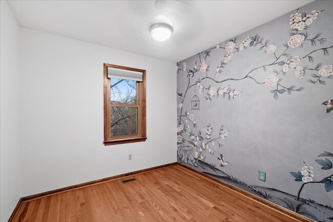 Building Photo - Rare Opportunity in the Heart of Ballston!