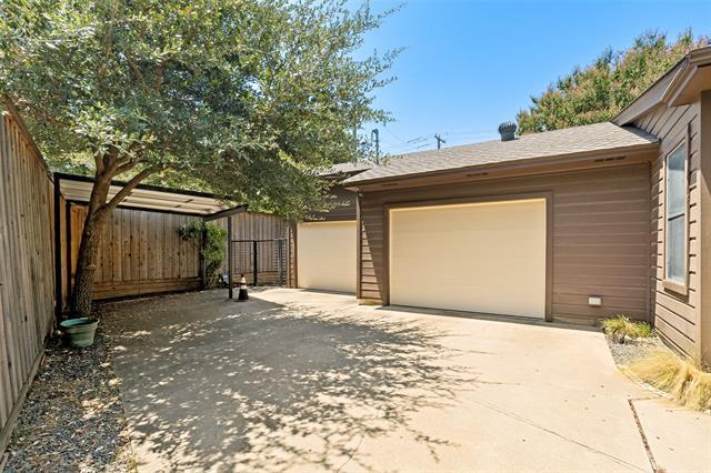 Building Photo - 6406 Chesley Ln