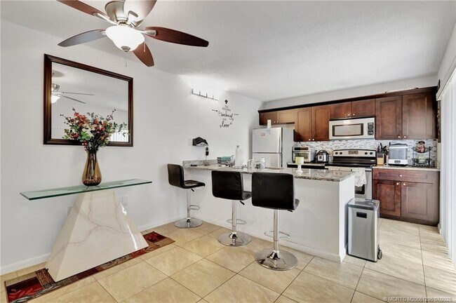 Building Photo - 5907 59th Way