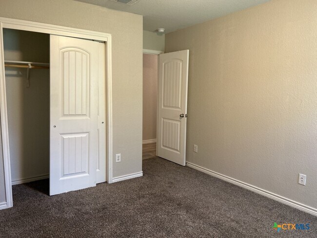 Building Photo - 7607 Melanite Dr