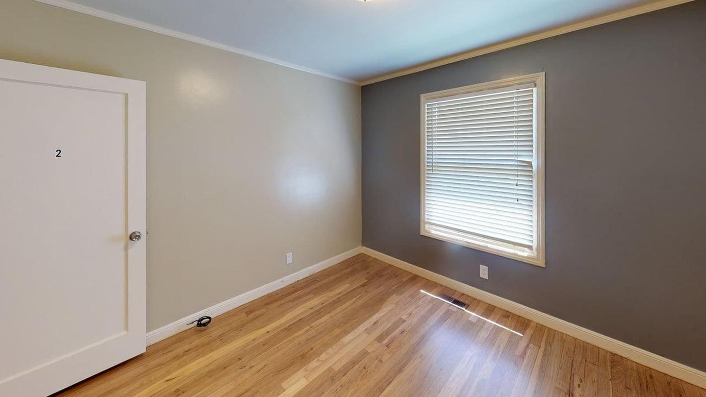 Building Photo - 3023 Beverly St