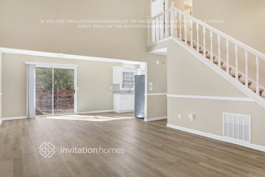 Building Photo - 2991 Brooks Dr