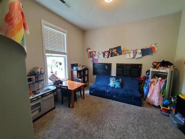 Building Photo - 106 Ridge Cove Ln