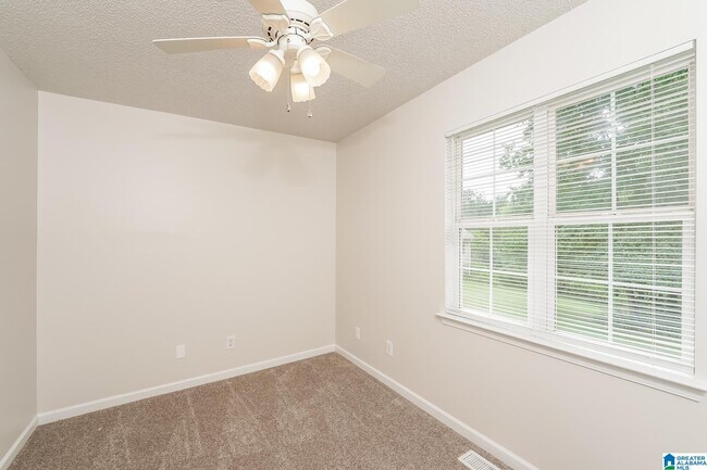 Building Photo - 30 Sunset Cir