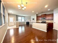 Building Photo - 13102 Heath Grove Dr