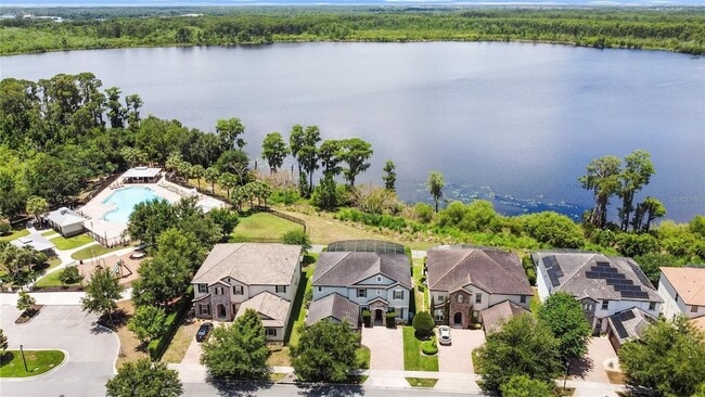 Building Photo - 8394 Lookout Pointe Dr