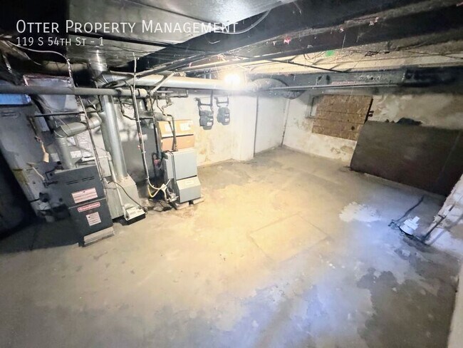 Building Photo - 119 S 54th St