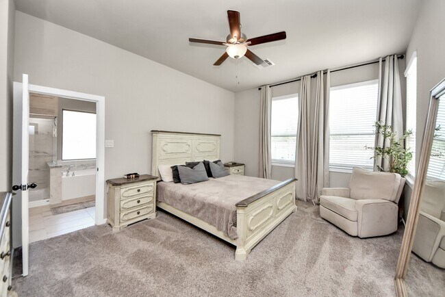 Building Photo - 10810 Spiny Caterpillar Ct