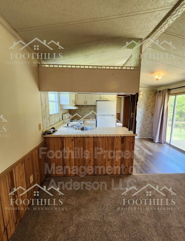 Building Photo - 408 Old Green Pond Rd