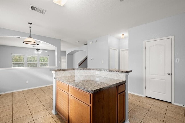 Building Photo - 4617 Tiddle Ln