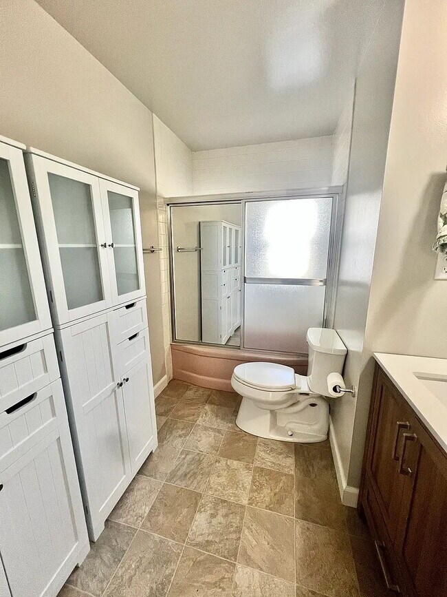 Building Photo - Prime San Jose Home with great backyard!