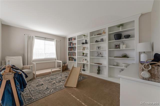 Building Photo - 16002 E 107th Ave