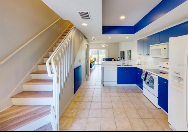 Building Photo - 1186 Rio De Janeiro Ave