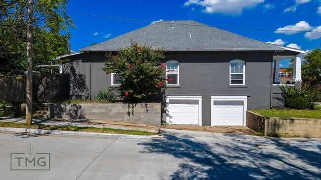 Building Photo - $500 Move In Special! Historic Charm Meets...