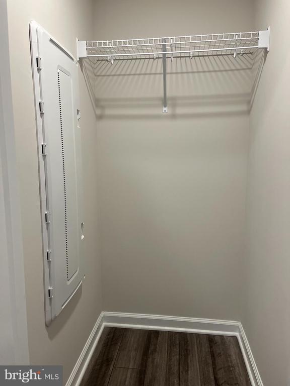 Building Photo - 121 Canning Rd